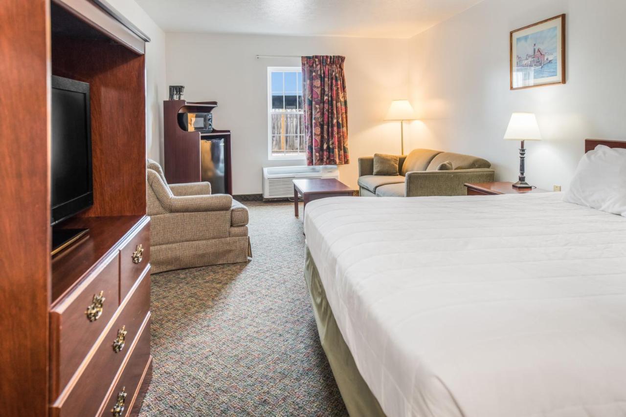 Knights Inn Sandusky Extérieur photo