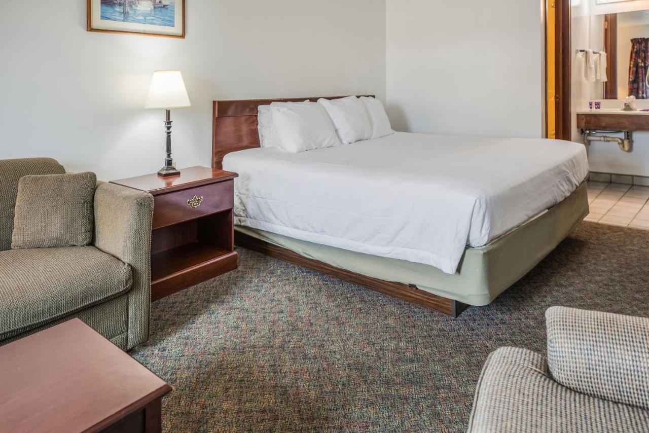 Knights Inn Sandusky Extérieur photo